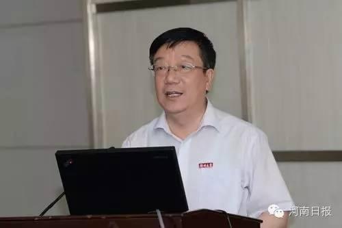牛书成接任郑大党委书记 郑永扣因年龄原因卸任
