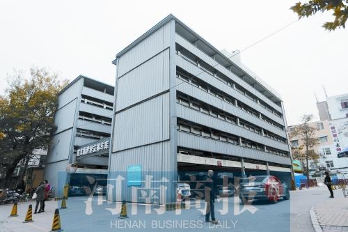 停车产业万亿市场待开启 智慧停车成资本追逐热点