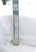 大雪袭河南 三门峡郑州等4城暴雪 今起雪停低温继续