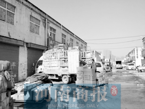 河南名优汽配市场拆迁时间不明确 商户无所适从