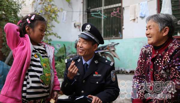 临颍民警陈晓磐：用真情换真心始终做群众的贴心人