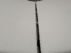 河南的雪下得“很认真” 全省高速禁7座以上客车通行