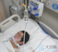 暖心！郑州24岁环卫工受重伤 医院及时手术先救人