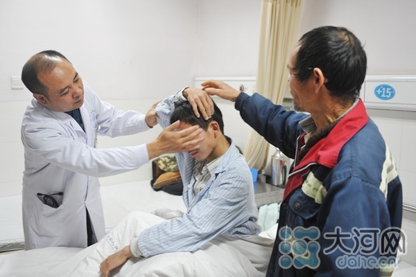 暖心！郑州24岁环卫工受重伤 医院及时手术先救人