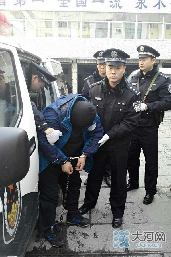 郑州警方内蒙古抓获一潜逃20年命案逃犯 隐身陵园有多套房产