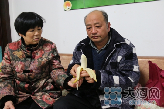 【身边的感动】夏邑县法官李伟：双目失明却盼再干俩月