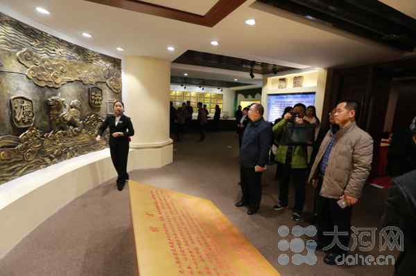 全国首个村级法治展览馆在郑州宋砦村开馆