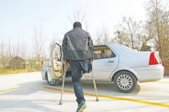 河南首家残疾人驾培中心“满月” 近300人报名考驾照