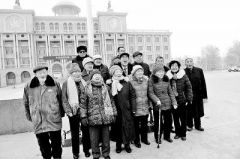 天山南北河南人——1956年河南支边青年进疆60周年回眸