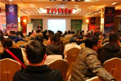 易装网举办驻马店第一届装修知识大讲堂公益讲座