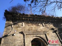 河南百年古寺万福寺破败多时 启动重建修缮