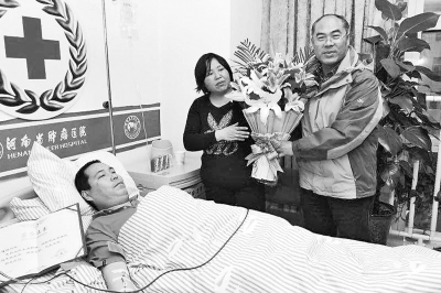 郑州“的哥”捐“生命种子”救上海患儿