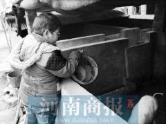 荥阳11岁男孩：害怕有网络作业，俺家没有电脑