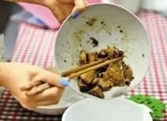 隔夜菜毒如砒霜？记者亲自送去检测，结果想不到……
