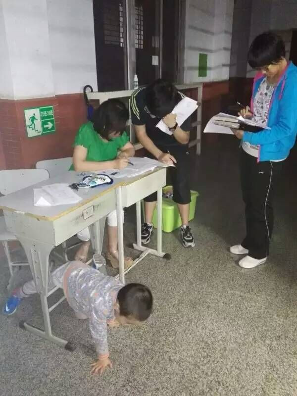 回眸2016年河南教师群体那些难忘的瞬间 重温当年的那份感动