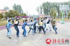温馨家园献爱心