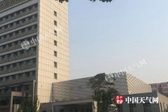今天北京气温飙至36℃ 周日气温降小雨来