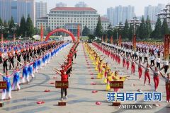 确山县代表队在驻马店市广场舞大赛中勇创佳绩