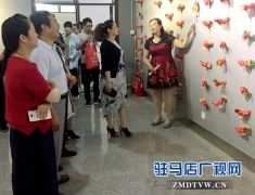 端午民俗王彩虹手工艺作品展在市群艺馆举行