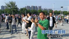 高考首日  我市家长考生表现大都“淡定”