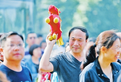 你在幽静考场内谱画人生 我在燥热世界中祈祷守候