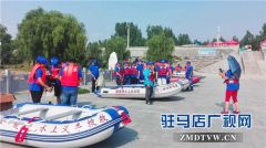我市消防联合水上义务搜救队开展抗洪抢险救援实操演练