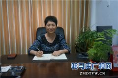 用爱心托起明天的太阳——记驻马店市幼儿园园长耿书霞