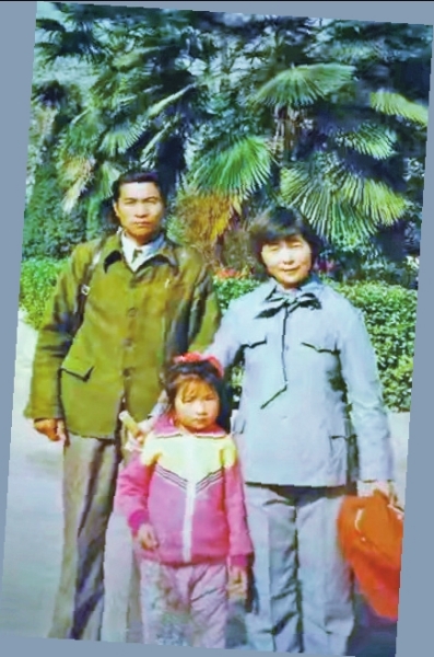 漯河农村一位老父亲用画笔勾勒对远方孩子的爱