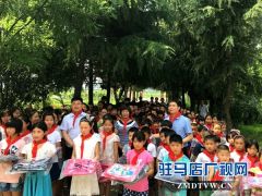 团开发区委创建全国文明城市志愿服务走进张楼小学献爱心