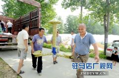 河南三公利华向上蔡县齐海乡柴冀村捐赠体育器材