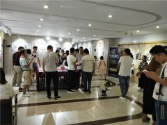 驻马店彩虹数码举行18周年钜惠回馈暨新产品发布会
