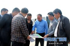 深圳及河南万邦物流客商到驻马店经济开发区进行实地考察