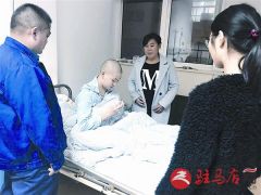 姐姐为重病弟弟急寻救命药 100分钟铸就生命奇迹