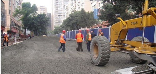 驻马店市区多条市政道路正在升级改造中