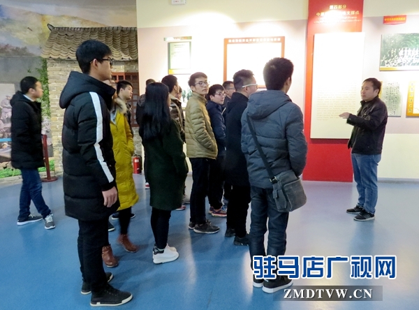 黄淮学院机械与能源工程学院党员及党员发展对象前往确山竹沟革命纪念馆参观学习 (1).JPG