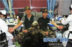 武警新蔡县中队与县看守所民警联合献血9000毫升