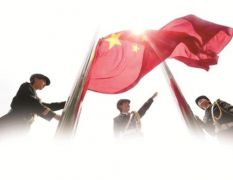 中国国歌法的出台为何迟了20余年？歌词曾有争议