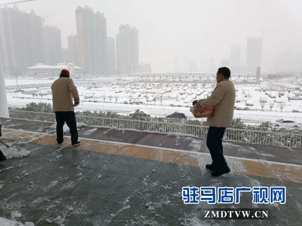站台清理5.jpg