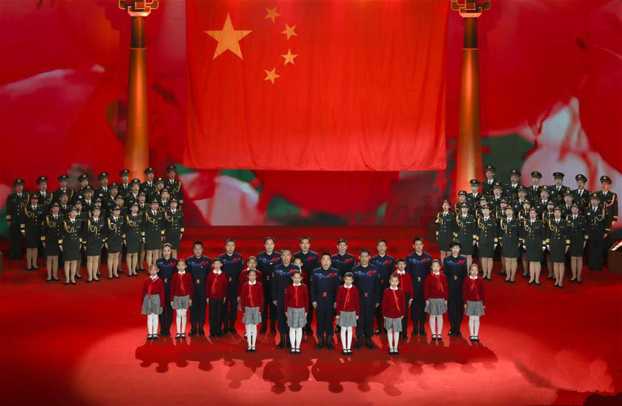 中宣部授予航天员群体“时代楷模”荣誉称号