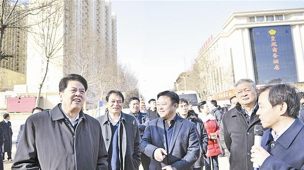 王健、刘春良一行深入驻马店调研指导老区项目建设情况