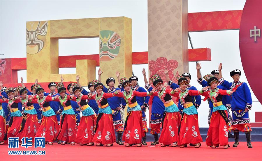 1521422951475286.jpg 1122554001_15213590445291n (1).jpg