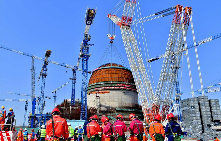 国内第二台“华龙一号”完成穹顶吊装