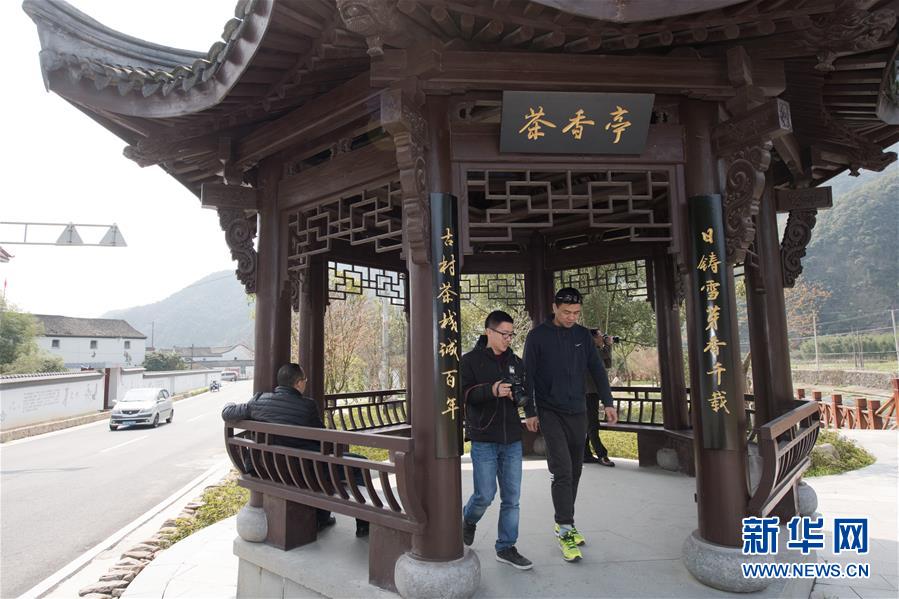 1521768475305978.jpg 129835614_15217273276581n.jpg