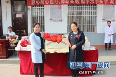 刘保松博士爱心捐赠图书公益活动走进关王庙初中