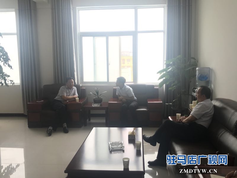  中原银行驻马店分行党委书记、行长万三华一行赴正阳县开展实地调研