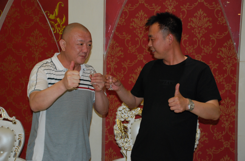 企业厂家联姻 助推豫酒振兴
