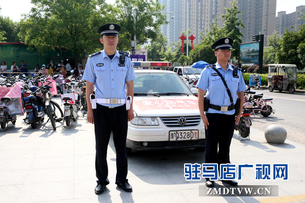 驻马店警方全力护航 保障高考顺利进行