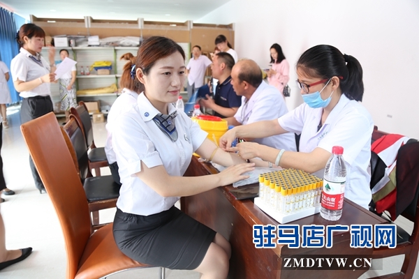 驻马店经济开发区卫计委为企业流动人口免费体检