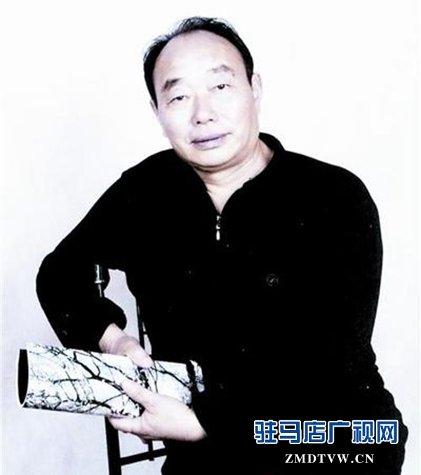 杨建军传承“确山铁花”30余载 痴心传艺打造铁花盛宴