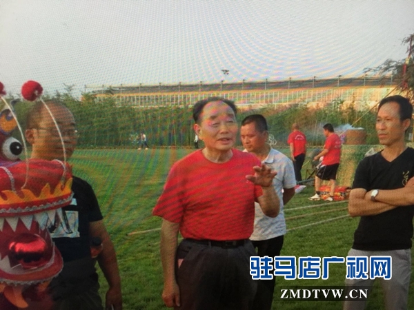 杨建军传承“确山铁花”30余载 痴心传艺打造铁花盛宴